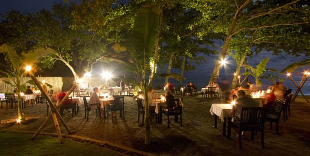 Al Fresco Dining