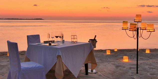 Beachfront Dining