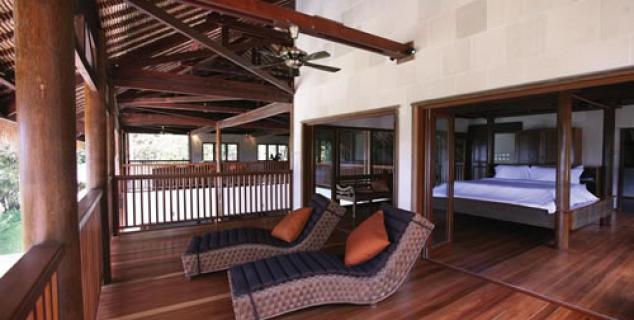 Bedroom & Terrace