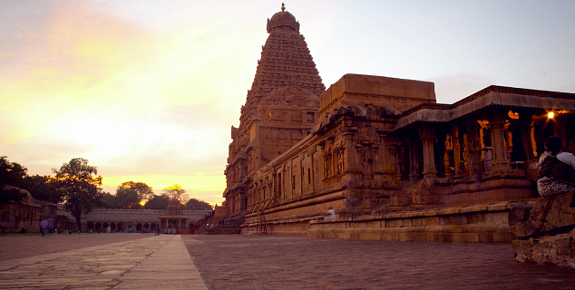 Brihadeeswarar Temple