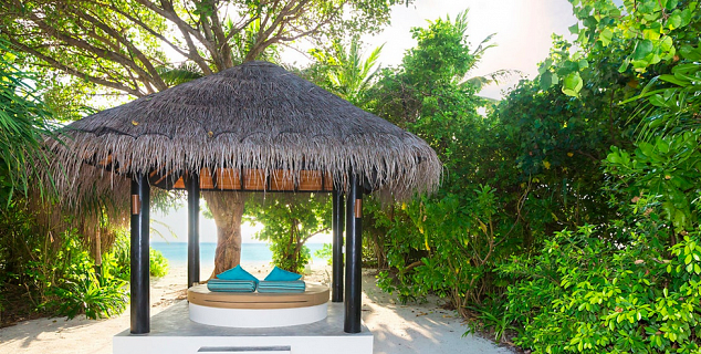 Deluxe Beach Villa
