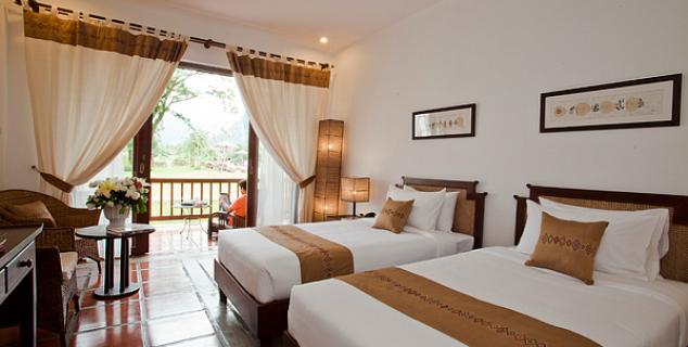 Deluxe Room - Lao Loum Style