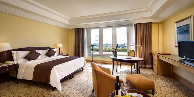 Esplanade Room