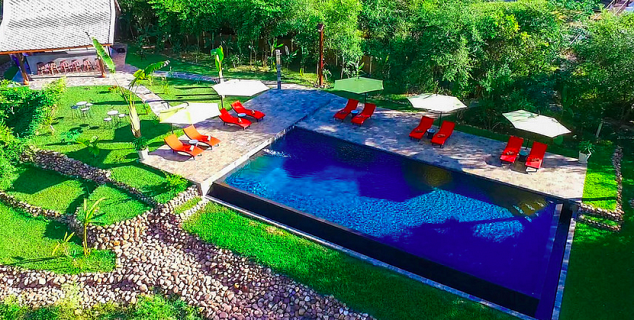 Lounge area