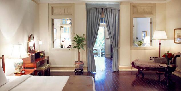 Palm Court Suite
