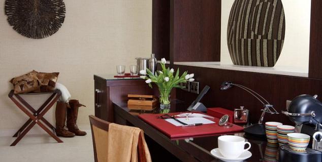 Palm Suite