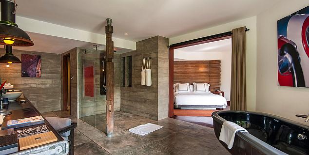 Pearl Bed Suite