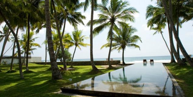 Pool in the morning