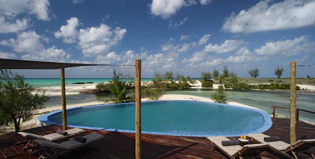 Pool with lagoon