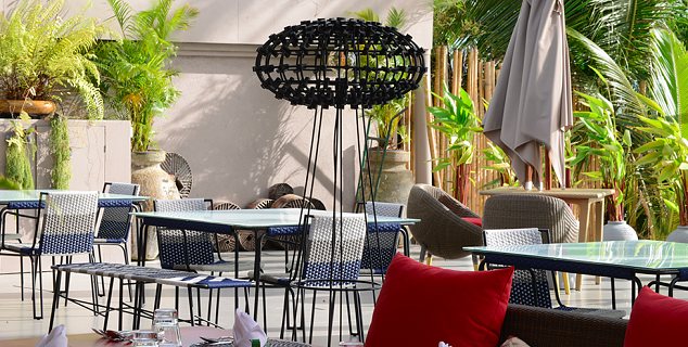 Poolside Dining