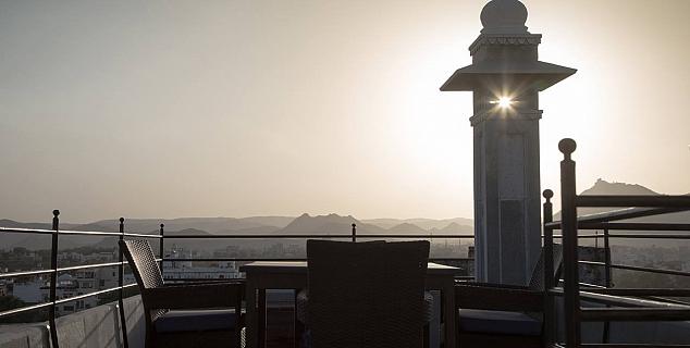 Rooftop Dining