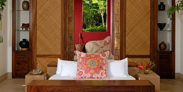 Standard Ocean View Suite