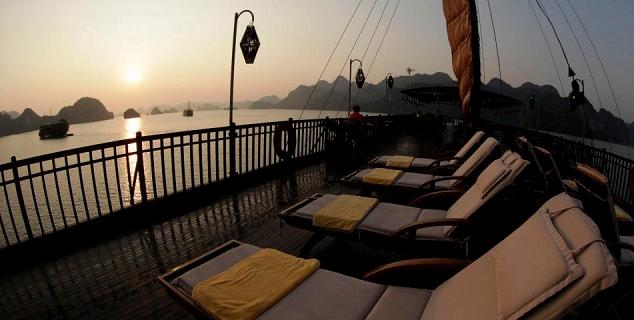 Sundeck on Halong Ginger