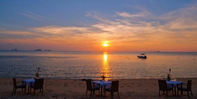 Sunset Dining