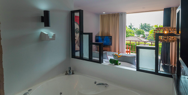 Sunset Jacuzzi Room